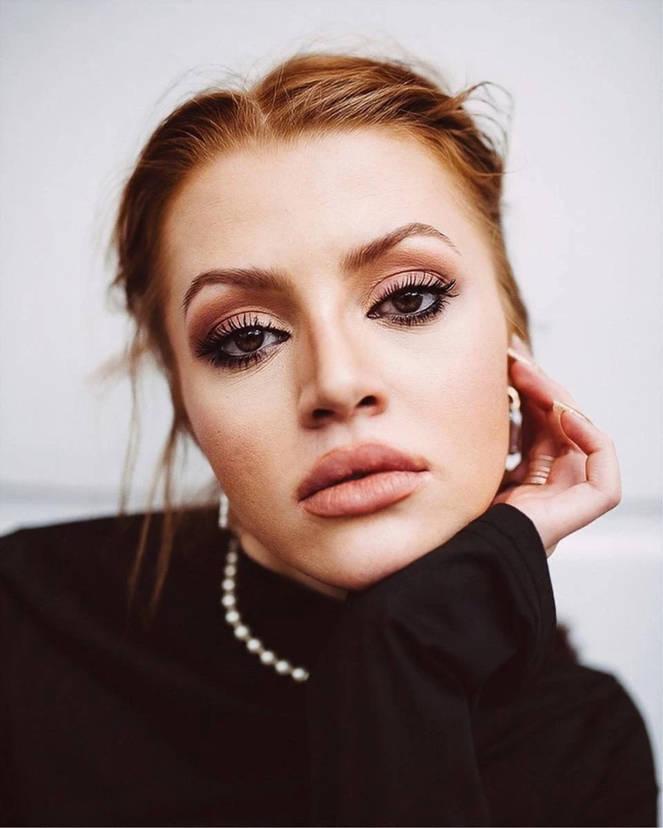 Olga Rossa · photograph by Patryk Sikora